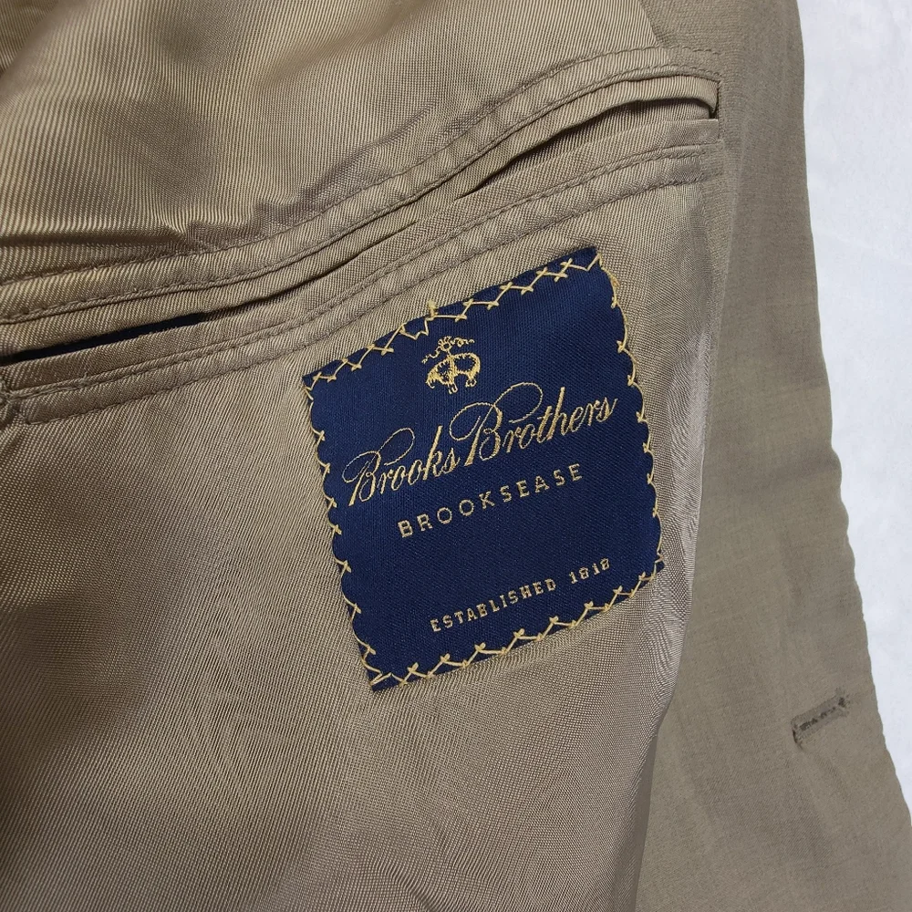 Brooks Brothers Brooksease Blazer Men's Size 43 Beige